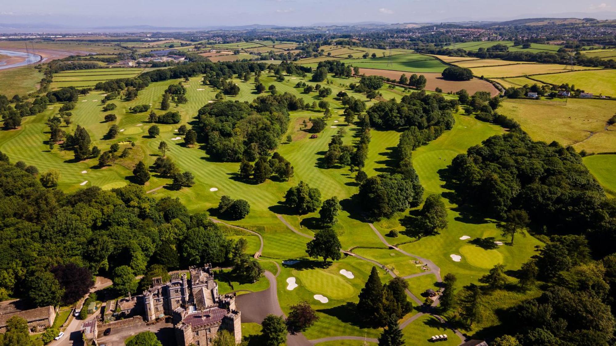 Ashton Hall At Lancaster Golf Club Exterior photo